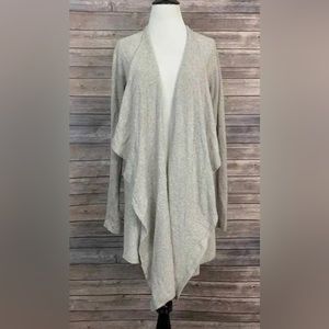 Barefoot Dreams Bamboo Chic Lite Womens Calypso Wrap Size: XL